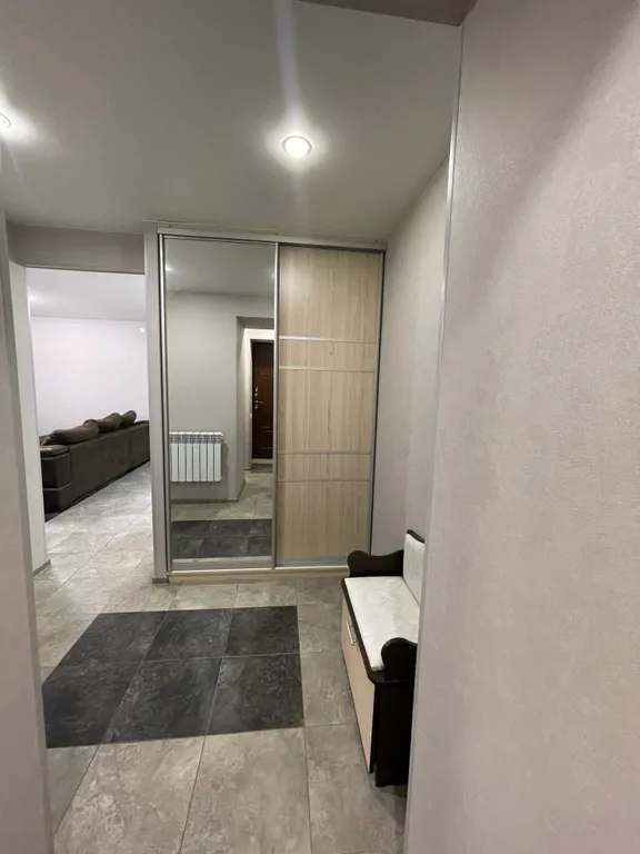 Евро-двухкомнатная с отдельным входом