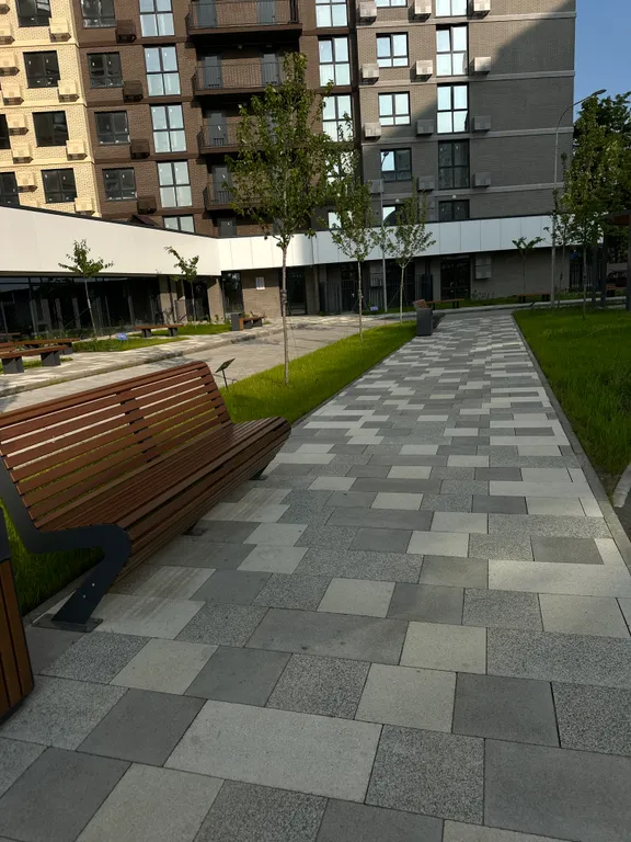 Уютная квартира в новом комплексе с дизайнерским ремонтом