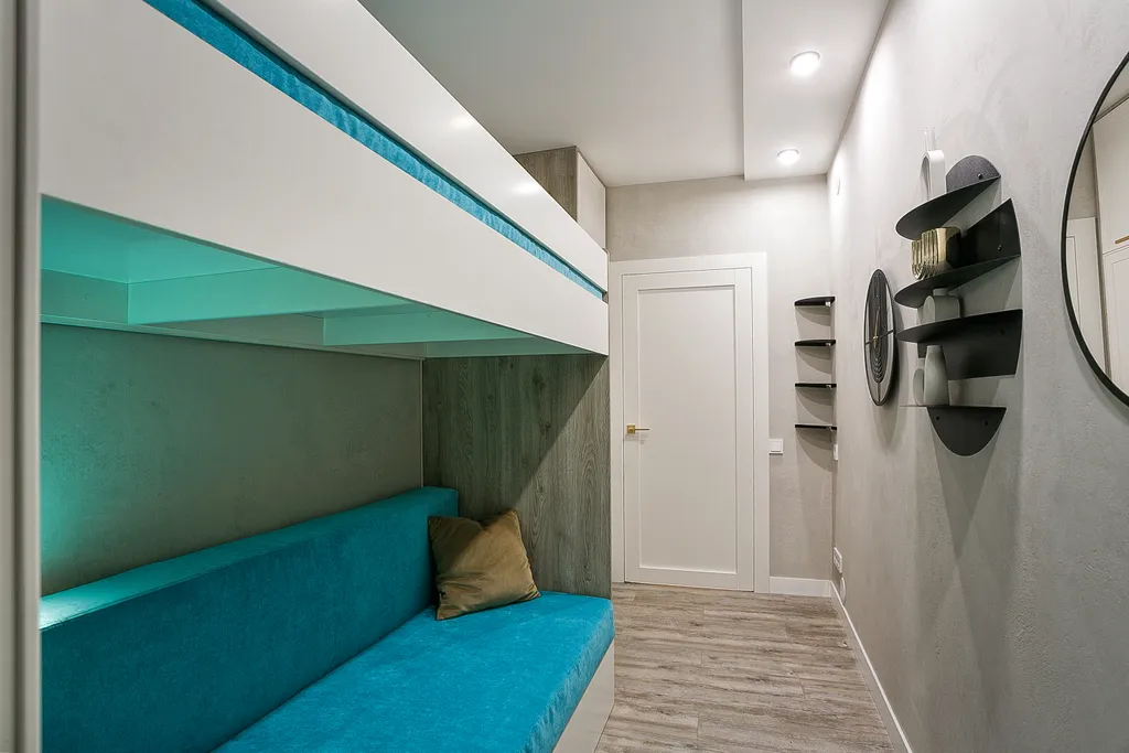 4-комнатная Квартира