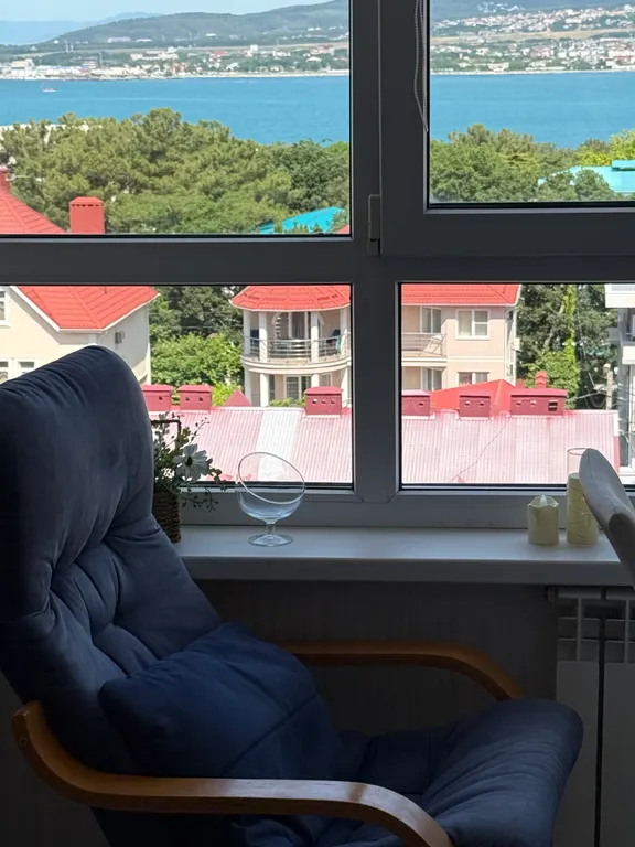 Квартира Апартаменты с видом на море около отеля Метрополь — Геленджик