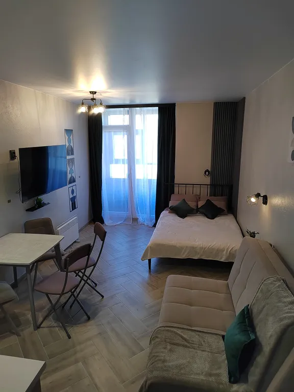 Студия с современным ремонтом