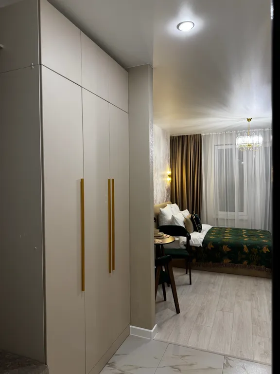 Дизайнерская студия в изумрудном цвете