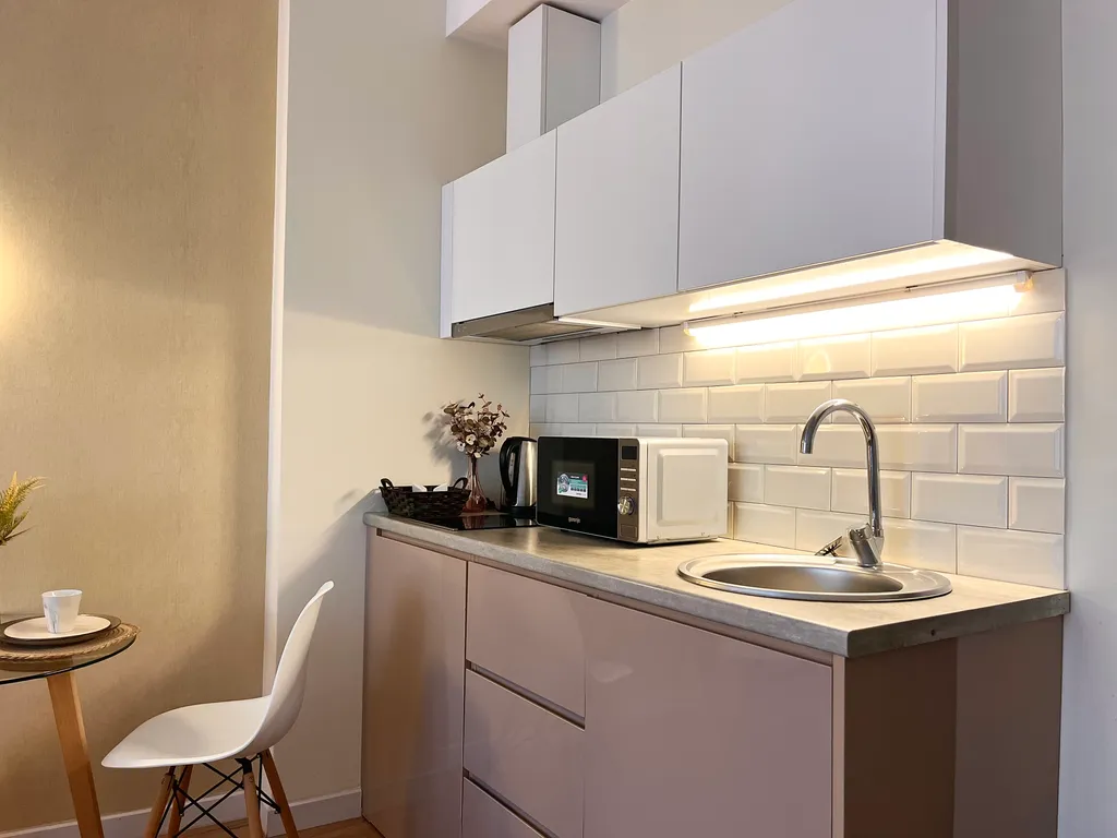 Квартира Тропическая студия, бассейн + парковка, white sails — Батуми