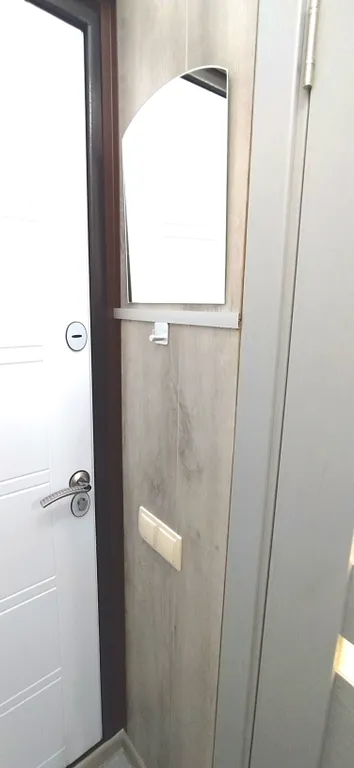 Чистая и комфортная студия в 300 метрах от метро Уралмаш