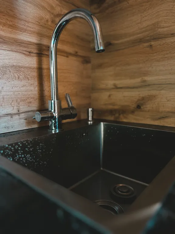 Уютный дом с банным чаном на берегу озера Кончезеро