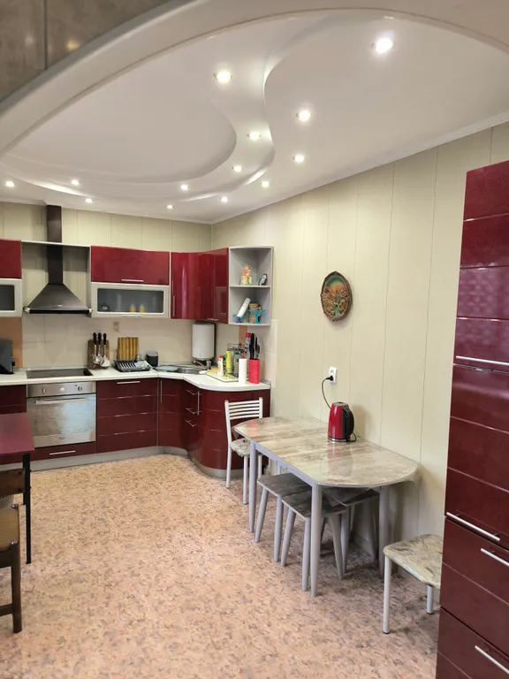 Дом рядом с аэропортом