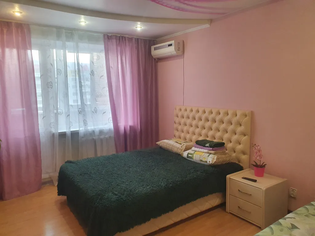 Трехкомнатная квартира в центре