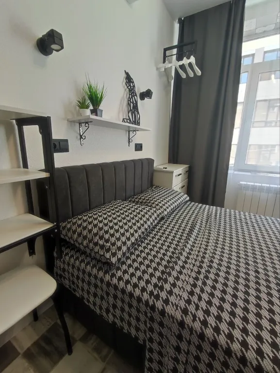 ЖД вокзал, студия