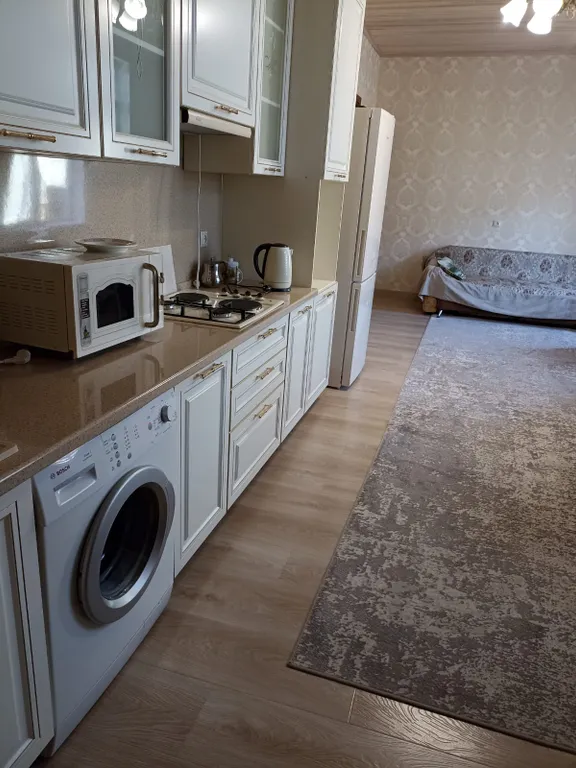 Уютный домик возле парка