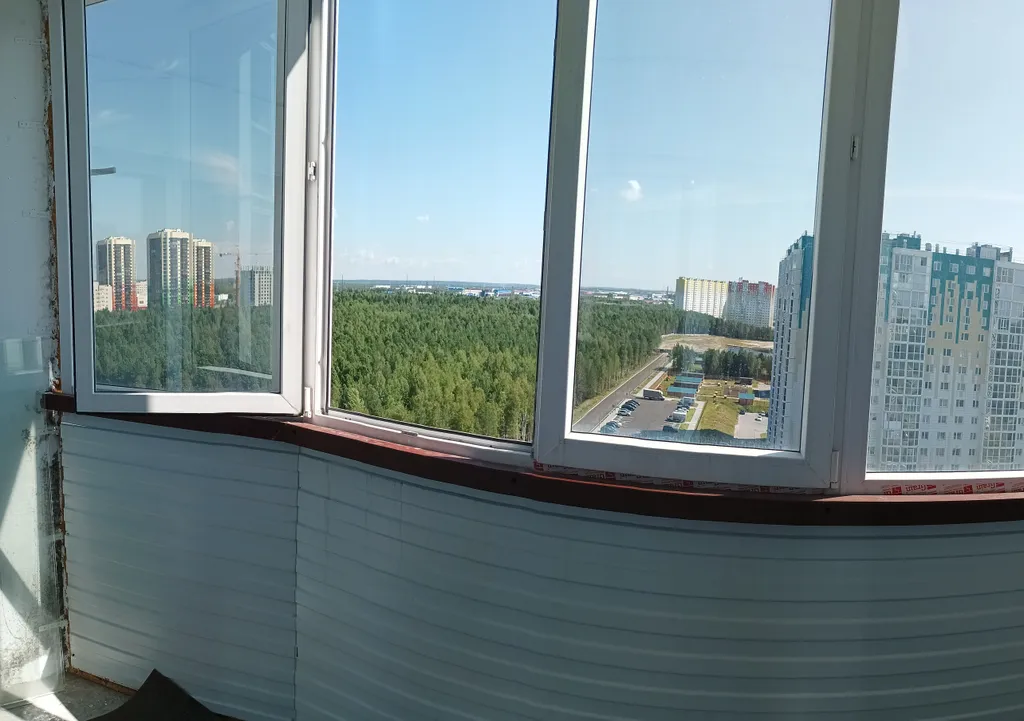 Уютная однокомнатная квартира район ТРЦ Аура