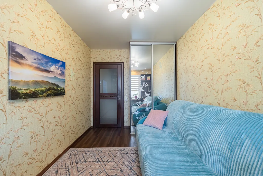 Просторная квартира с отдельной кухней