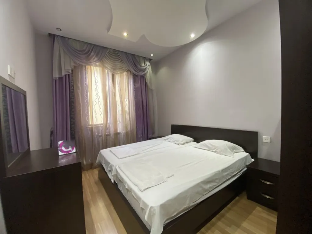 Large 5 bedroom luxury villa