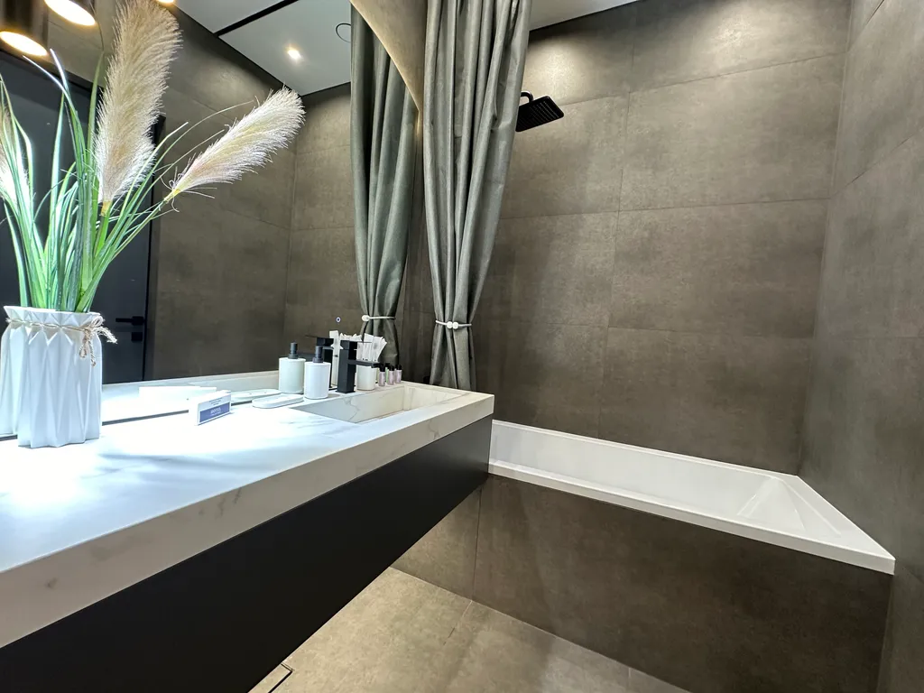 Эксклюзивные 3-комнатные апартаменты в центре