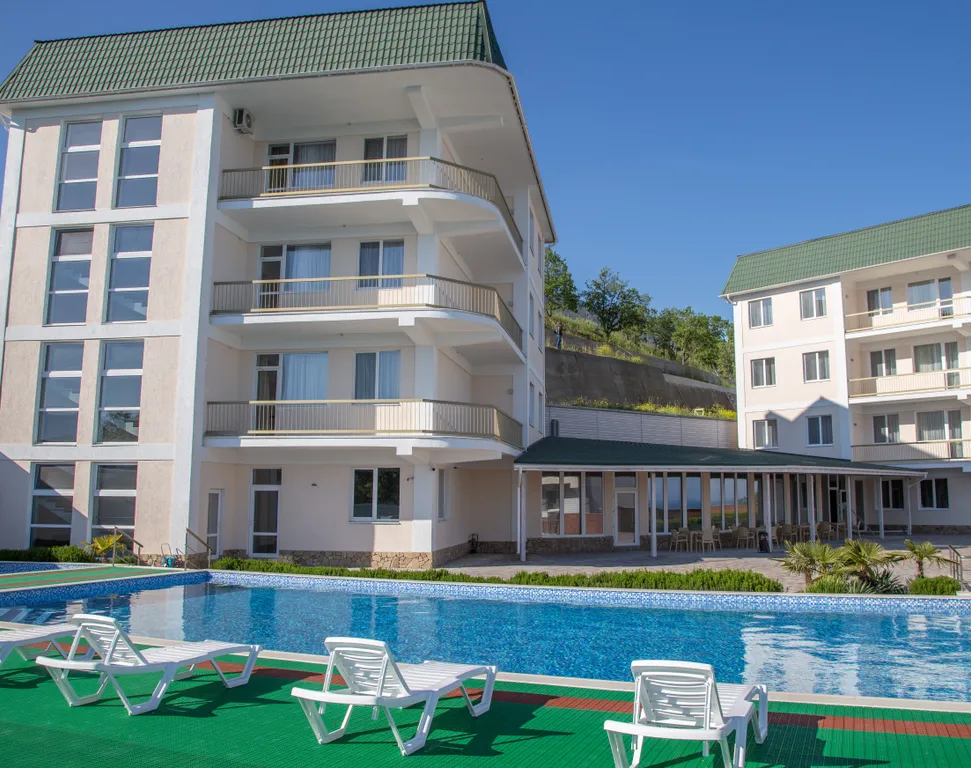 Апартаменты 2-х комнатные в гостевом комплексе