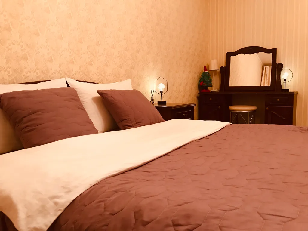 Просторная тёплая двушка в центре