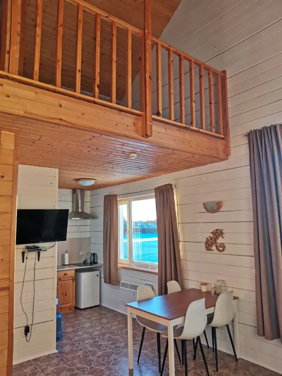 Коттедж Дом с сауной — Уница