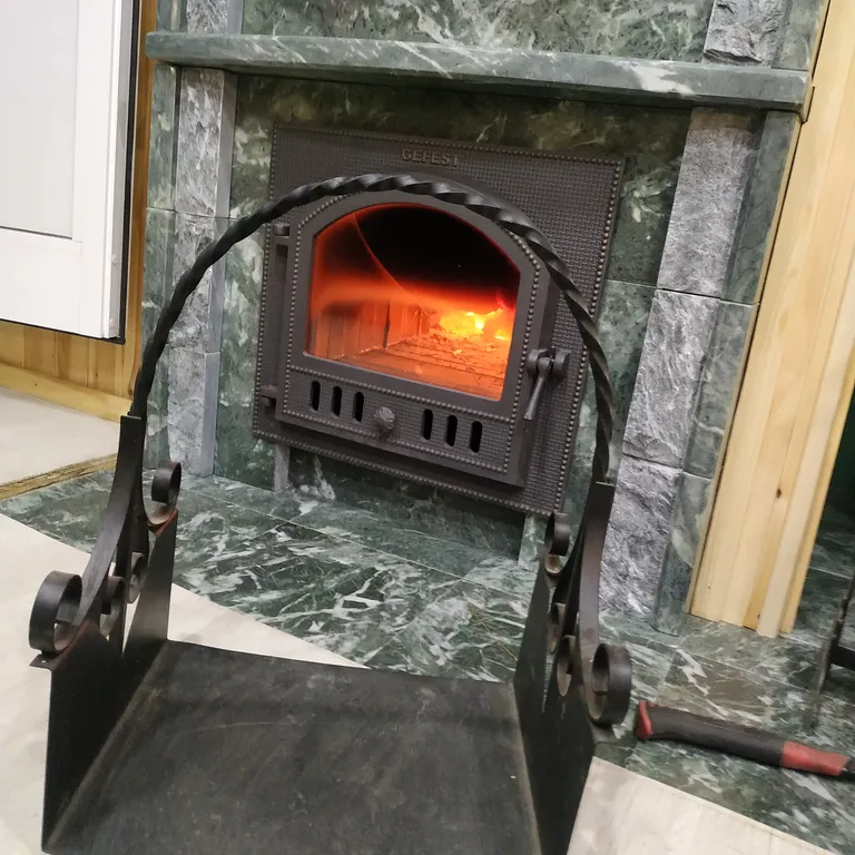 Уютный коттедж у реки