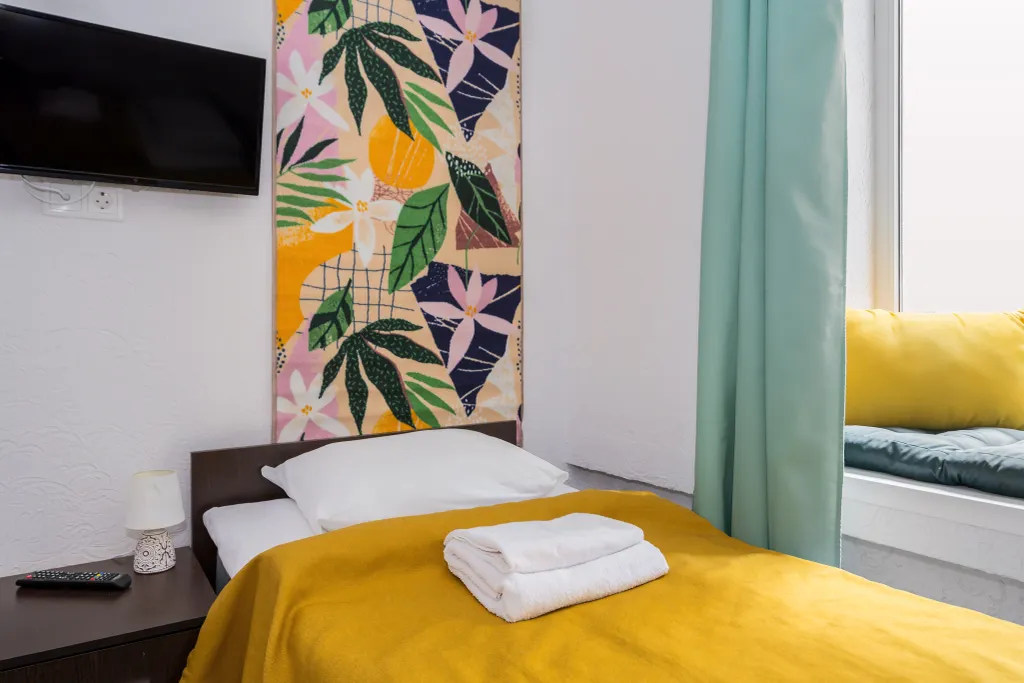 Квартира Комната с санузлом и двумя отдельными кроватями у зоопарка — Санкт-Петербург