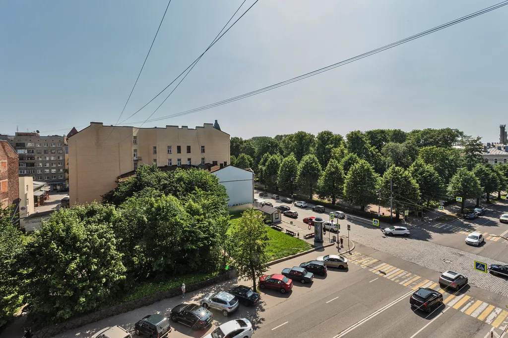 J&N Apartments Дизайнерская видовая студия с балконом