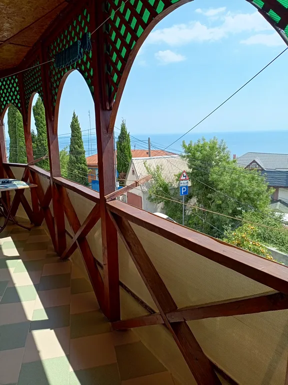 Видовая студия с террасой вид на море и горы