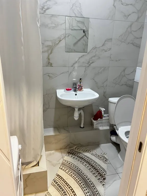 Квартира студия посуточно