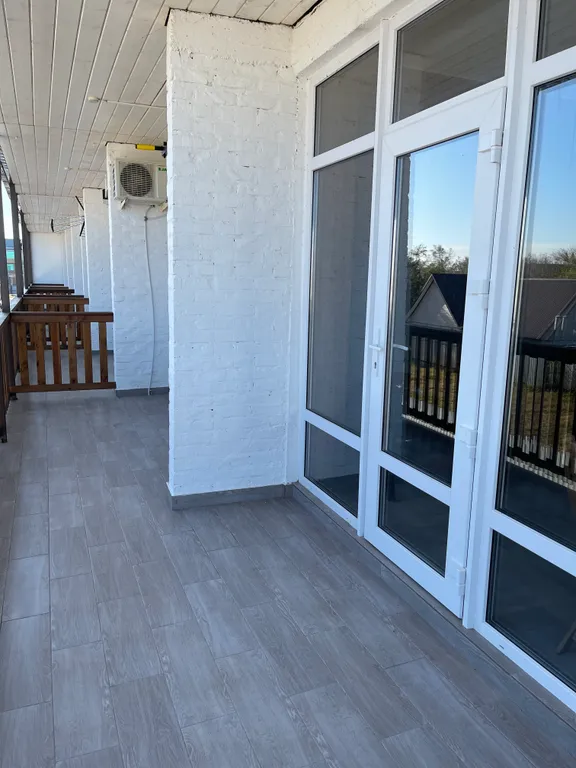 Апартамент с боковым видом на море