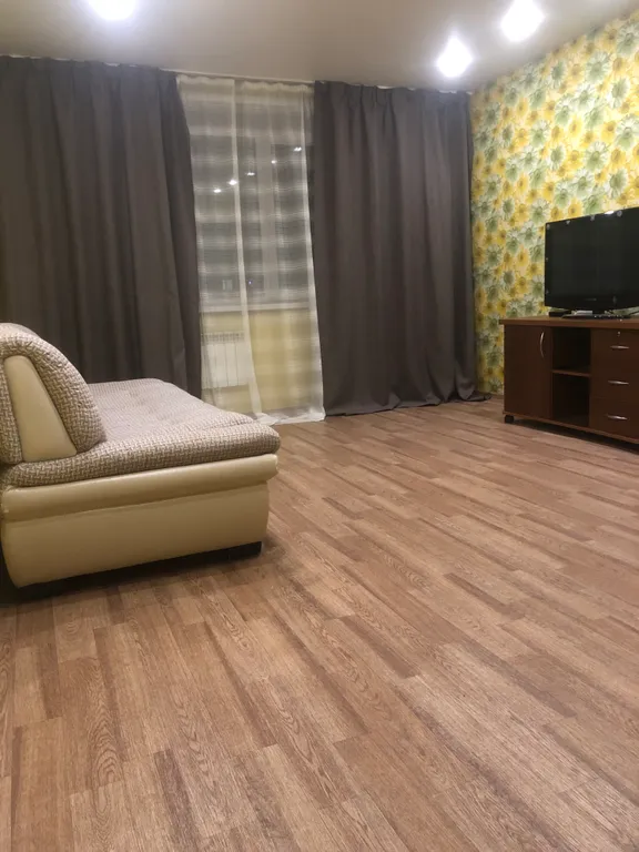 Уютная и теплая квартира — аренда посуточно в Красноярск