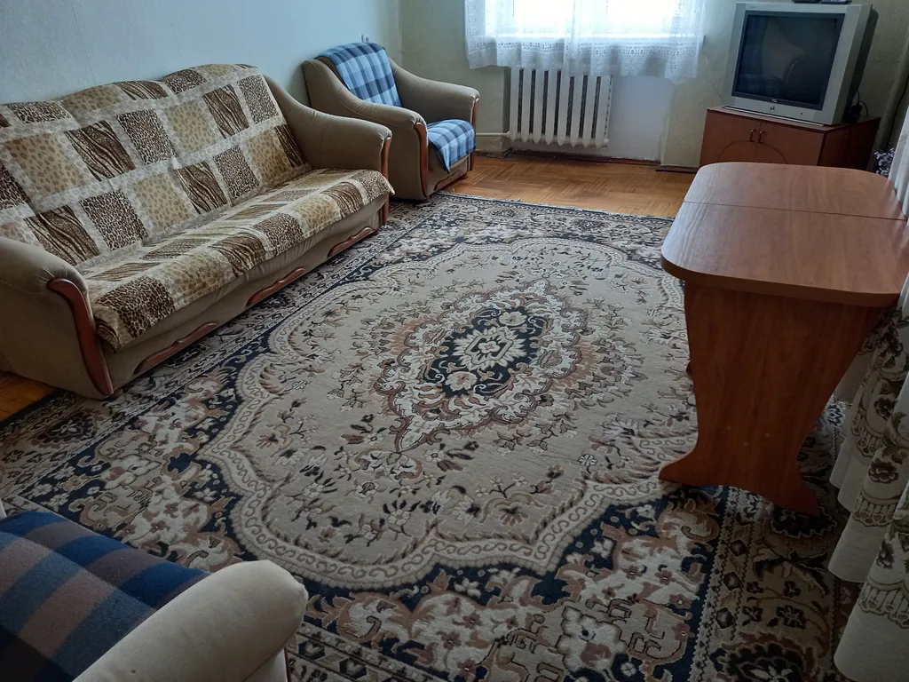 Уютная просторная квартира в центре города с красивым видом