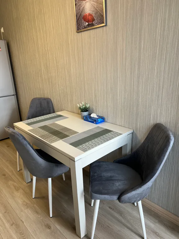 Квартира у парка и озера