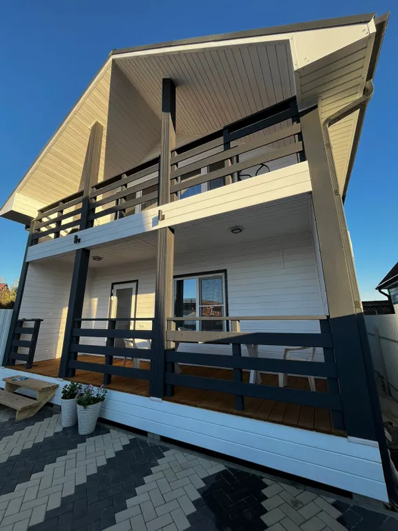 Уютный новый коттедж с видом на море