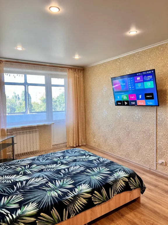 Двухкомнатная светлая квартира возле бгту имени Шухова