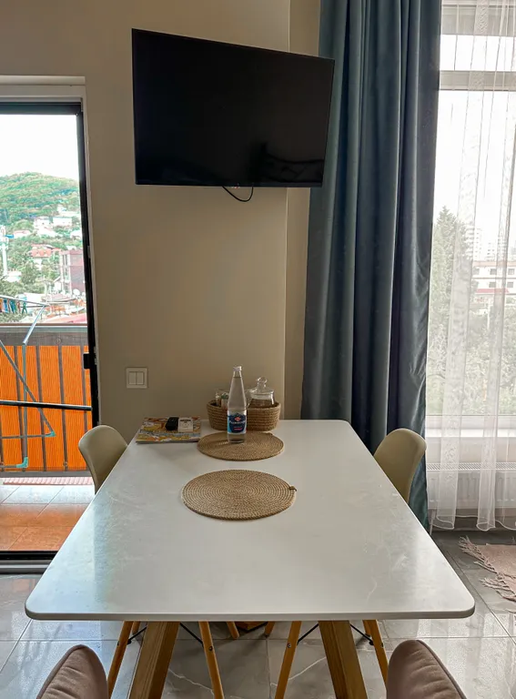 Квартира Квартира Светлая дружелюбная студия с видом на горы — Сириус