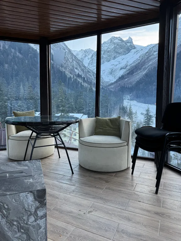 Апартамент с видом на горы в отеле Таукель