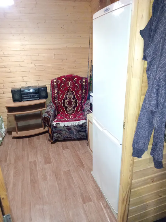 Уютный летний домик на берегу реки Ока