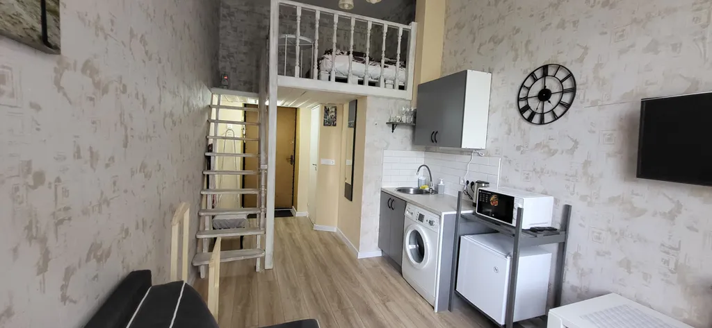 Уютная гостинка в историческом доме Лeбениxтcкий гоcпитaль