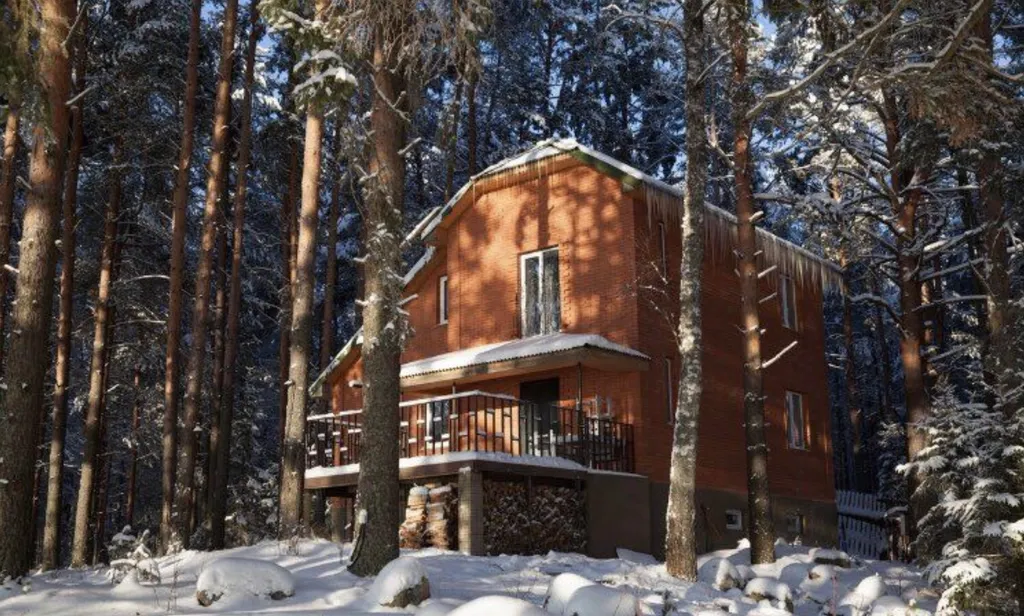 Коттедж Дом на первой линии озера Волго — Турбаза Чайка