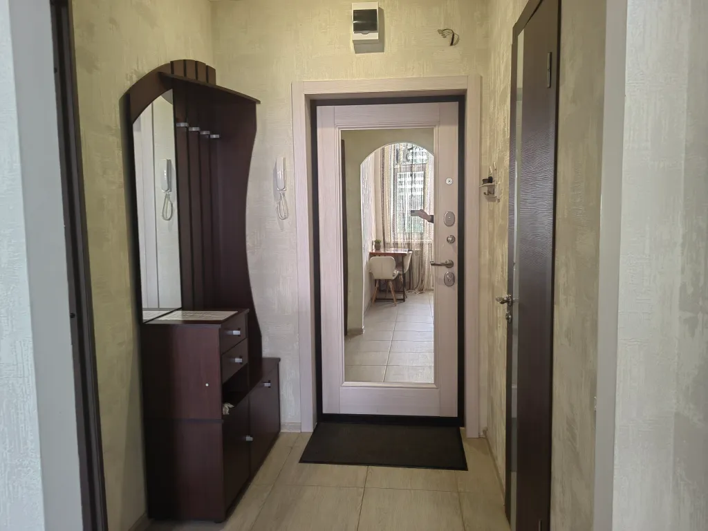 Из наших окон храм