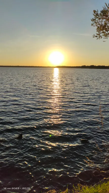 Коттедж Дом для гостей с камином на озере Волго, всесезонный отдых и рыбалка — Завирье