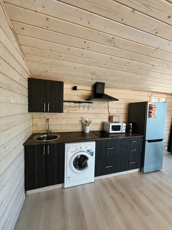 Уютный домик на берегу Ладожского озера