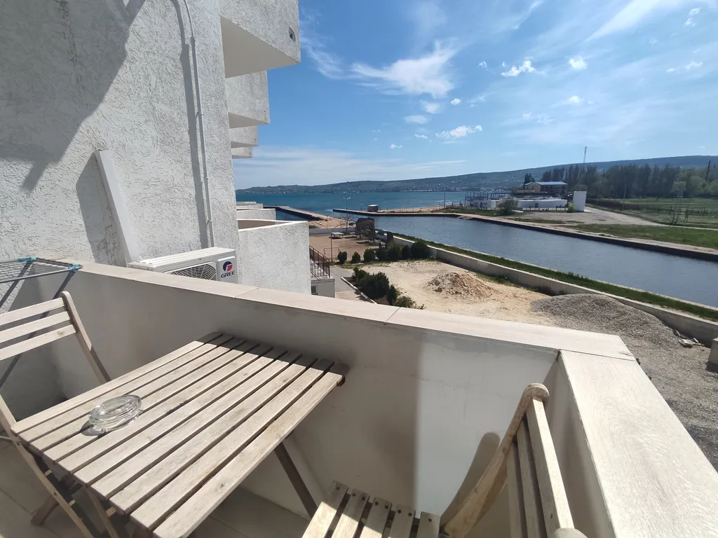 Квартира 1-комнатная Квартира — Феодосия