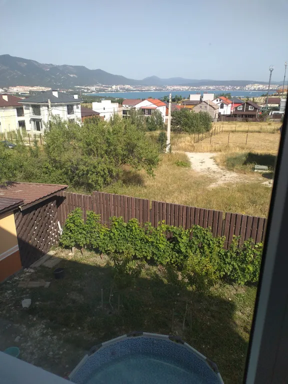 Прекрасный новый дом со всеми удобствами