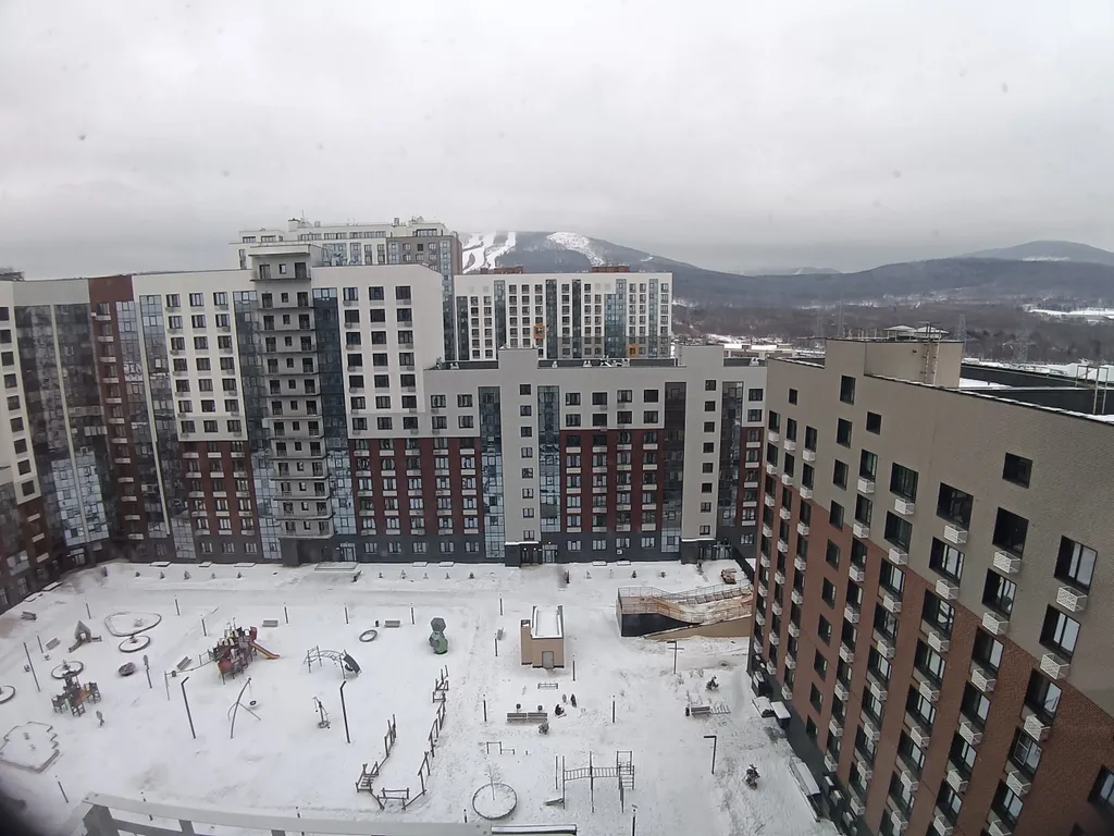 3-х комнатная квартира в новом комплексе рядом с Горным Воздухом