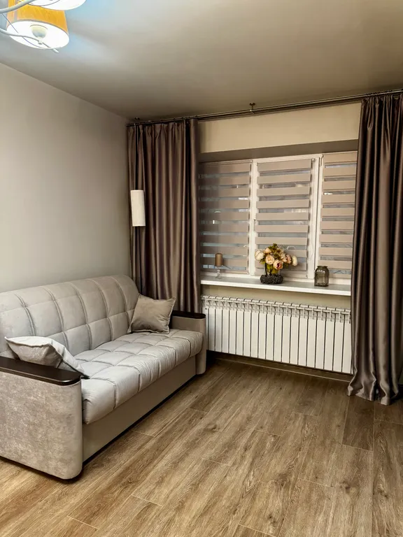 Квартира в бежевых тонах с видом на Поганкины палаты