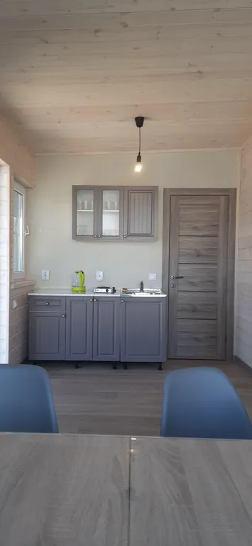 Новый дом в экостиле с мангалом