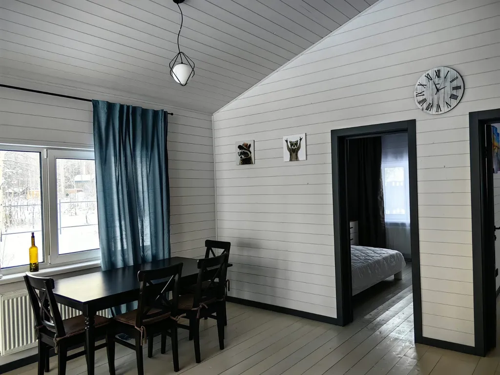 Коттедж Дом с видом на озеро — Приморск