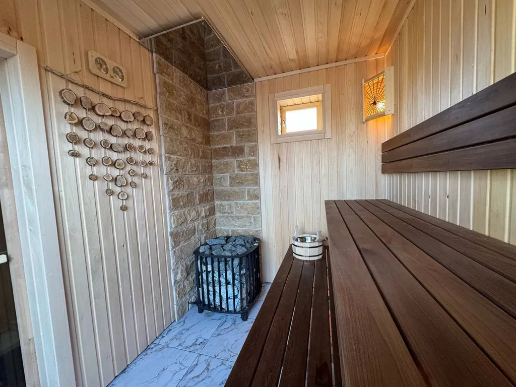 Барнхаус с баней и теплым бассейном