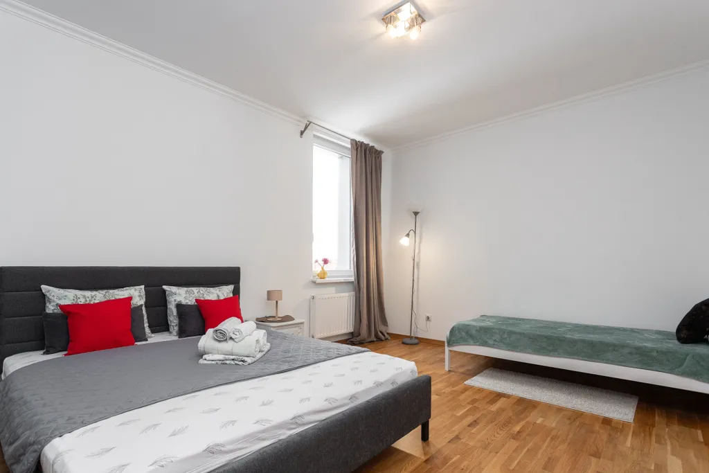 Центр города с видом на верхнее озеро