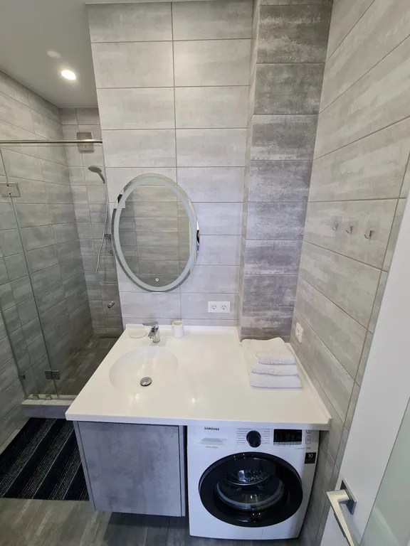 Люкс студия возле парка с видом на море