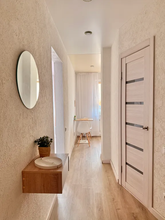 Светлая квартира на въезде в город