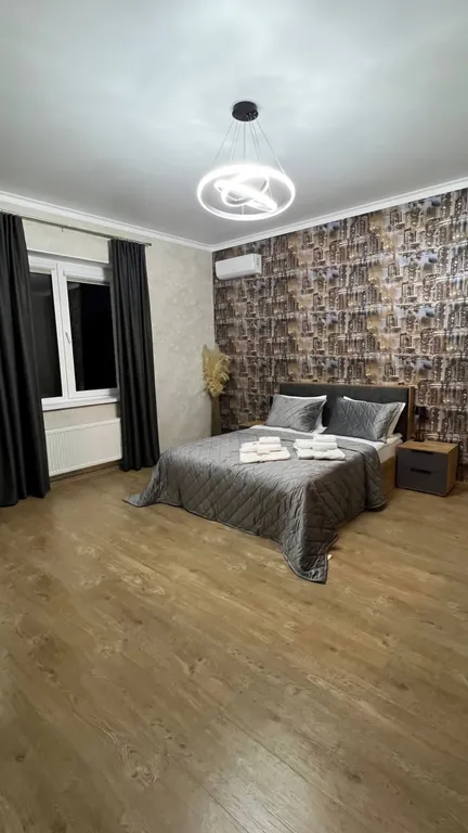 Дом в лесу с теплым бассейном и баней